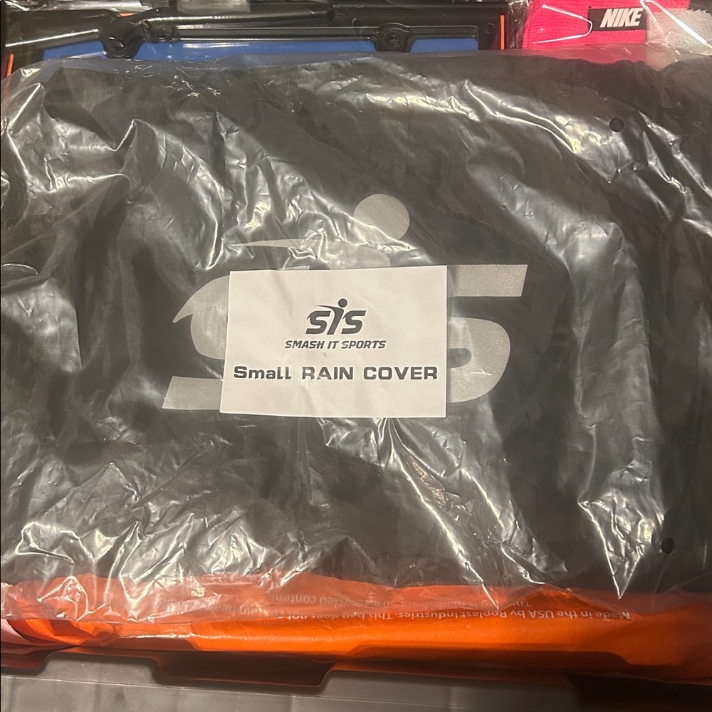 SIS Batpack Rain/Travel Cover - Picture 5 of 5